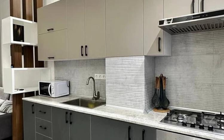2-комнатная квартира · 57 м² · 6/12 этаж, Торекулова 95 за 440 000 ₸ в Алматы, Алмалинский р-н — фото 2