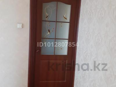 3-комнатная квартира · 57 м² · 5/5 этаж, 11-й микрорайон, 11-й микрорайон — ул Уалиханова за 120 000 ₸ в Шымкенте, Енбекшинский р-н