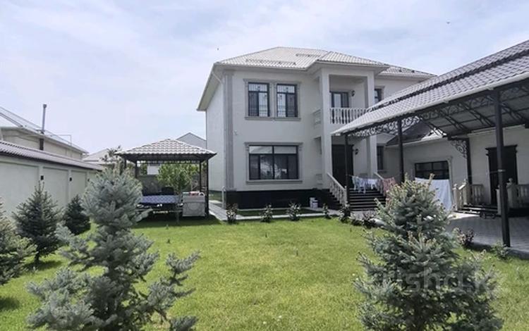 Жеке үй · 6 бөлме · 335 м² · 10 сот., мкр Нуртас, Гулдала 200 — Кенжарык, бағасы: 140 млн ₸ в Шымкенте, Каратауский р-н — фото 2