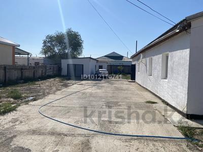 Жеке үй · 4 бөлме · 200 м² · 10 жүзд., Кен жылыой 1 — Ильяс жансугуров, бағасы: 25 млн ₸ в Кульсары