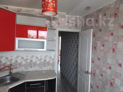 3-комнатная квартира · 59.8 м² · 3/5 этаж, Ауэзова за 19 млн 〒 в Щучинске