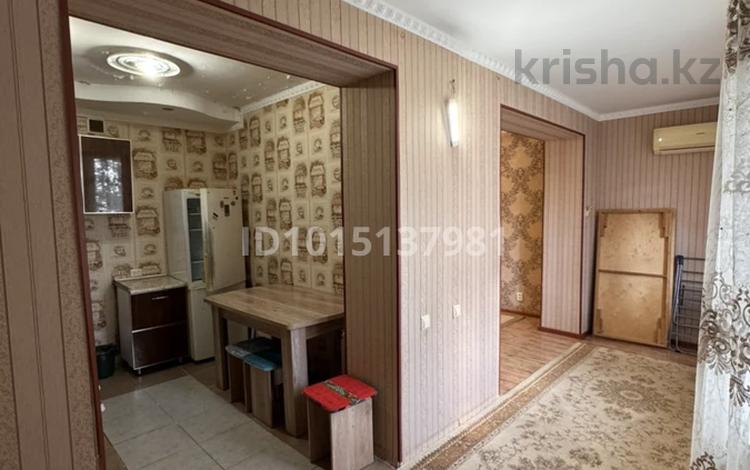 3-комнатная квартира · 88 м², 15-й мкр 5 за 180 000 ₸ в Актау — фото 2