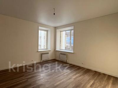3-бөлмелі пәтер · 109.9 м² · 2/9 қабат, Каирбекова 83, бағасы: ~ 52.8 млн ₸ в Костанае