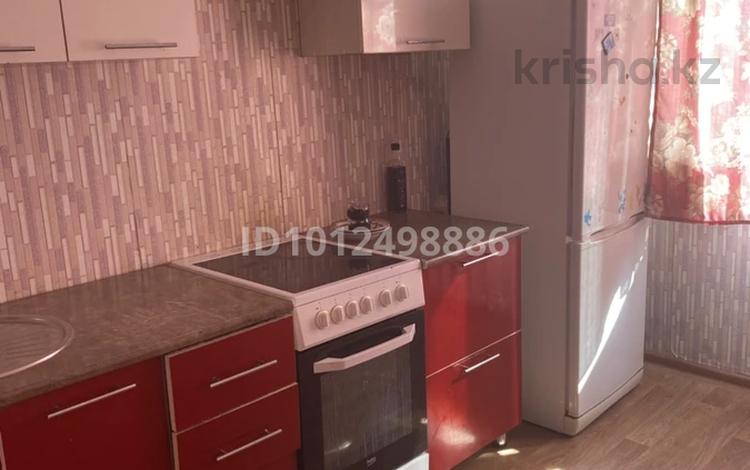 2-бөлмелі пәтер · 40 м² · 7/10 қабат, Титова 155а, бағасы: 140 000 ₸ в Семее — фото 2