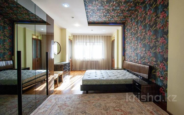 4-бөлмелі пәтер · 190.3 м² · 3/6 қабат, Ботанический сад 22, бағасы: 155 млн ₸ в Алматы, Бостандыкский р-н — фото 4
