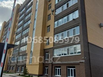 3-комнатная квартира · 89.7 м² · 8/9 этаж, Шахтеров 3/2 за 50 млн ₸ в Караганде, Казыбек би р-н
