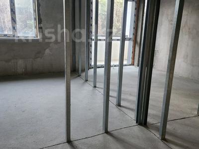 4-бөлмелі пәтер · 186 м² · 3/3 қабат, Казыбек Тауасарулы 71\1, бағасы: 125 млн ₸ в Алматы, Бостандыкский р-н