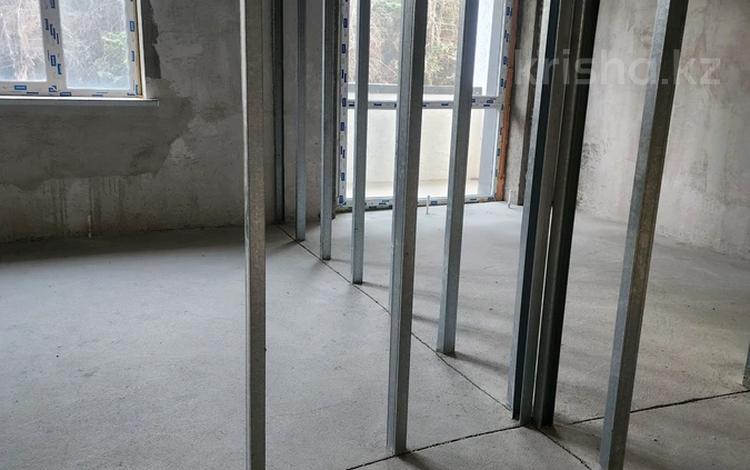 4-бөлмелі пәтер · 186 м² · 3/3 қабат, Казыбек Тауасарулы 71\1, бағасы: 125 млн ₸ в Алматы, Бостандыкский р-н — фото 2