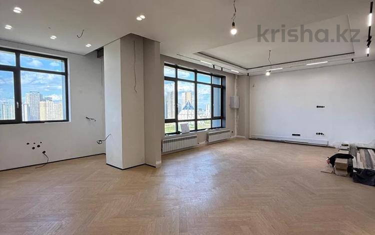 4-бөлмелі пәтер · 160 м² · 13/20 қабат, ул. Жүмекен Нәжімеденов 2, бағасы: 220 млн ₸ в Астане, Сарайшык р-н — фото 2