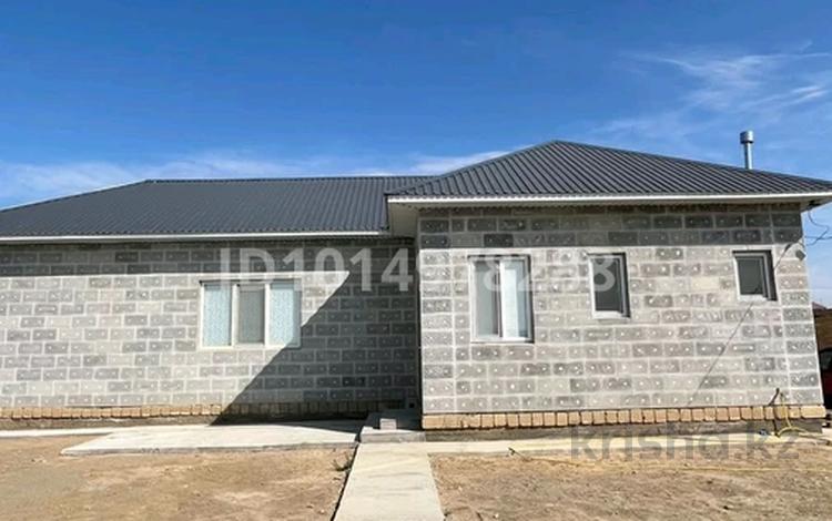 Отдельный дом · 4 комнаты · 100 м² · 8 сот., 32 8 за 22 млн ₸ в Атырау — фото 2