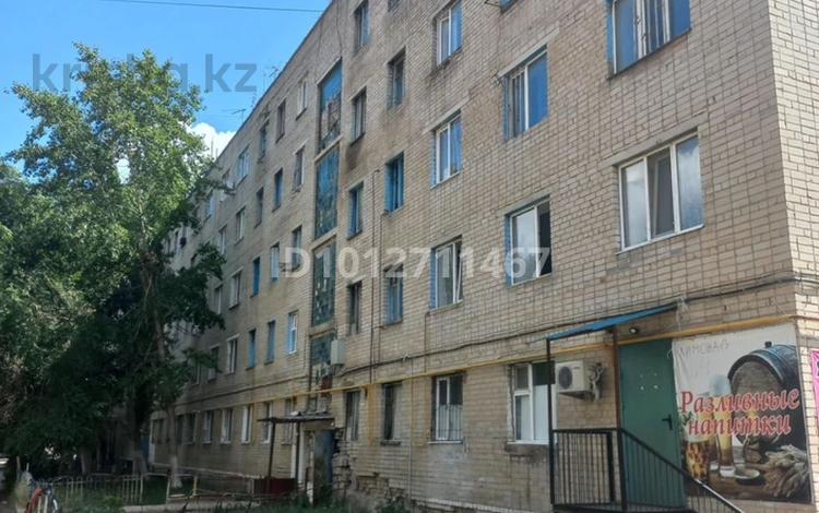 1-комнатная квартира · 12 м² · 3/5 этаж, мкр 8, Гришина 72 за 1.7 млн ₸ в Актобе — фото 2