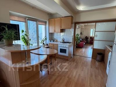 3-бөлмелі пәтер · 105 м² · 5/9 қабат, мкр Самал-1 — DOSTYK PLAZA, бағасы: 95 млн ₸ в Алматы, Медеуский р-н