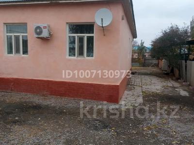 Отдельный дом · 4 комнаты · 100 м² · 7 сот., Жамбыл Жабаева 12 за 28 млн 〒 в Шиели