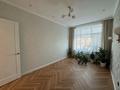 3-бөлмелі пәтер · 85 м² · 2/3 қабат, Есенберлина 1, бағасы: 36.5 млн ₸ в Уральске — фото 12
