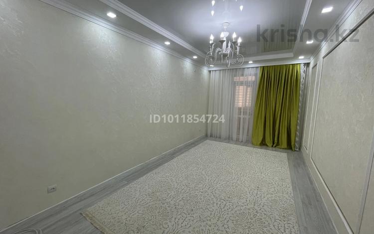 2-бөлмелі пәтер · 60 м² · 4/5 қабат, Мкр. 20А 17, бағасы: 150 000 ₸ в Актау, 18-й мкр  — фото 2