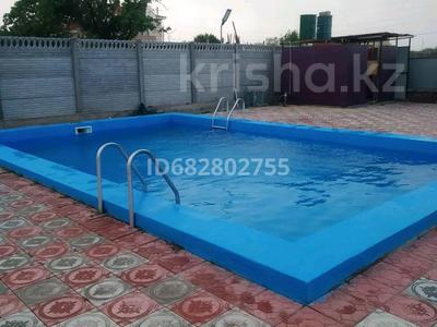 Жеке үй · 8 бөлме · 200 м² · 10 жүзд., Спутник 100, бағасы: 600 000 ₸ в Конаеве