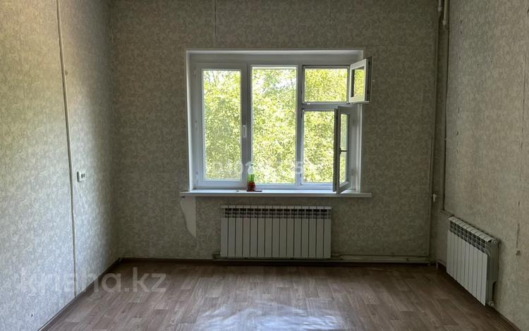2-комнатная квартира · 55 м² · 3/5 этаж, мкр Алатау 6/6а за 100 000 ₸ в Таразе — фото 2