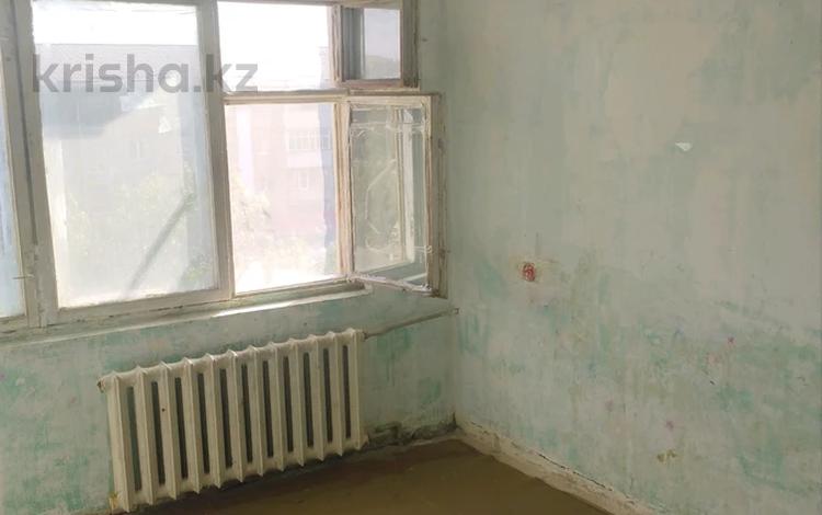 3-комнатная квартира, 70 м², 5/5 этаж помесячно, Уалиханова 219