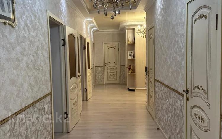 5-комнатная квартира, 165 м², 5/6 этаж, Алтын орда за 56 млн 〒 в Актобе — фото 5