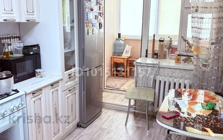 1-комнатная квартира · 42 м² · 7/9 этаж, мкр Северо-Восток 20 за 15 млн ₸ в Уральске — фото 2