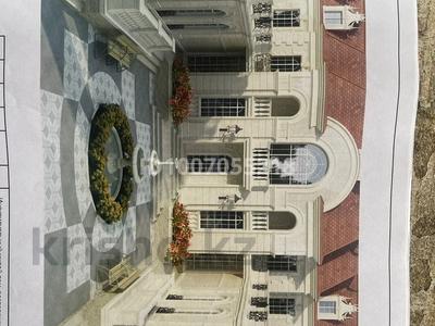 Отдельный дом · 10 комнат · 1100 м² · 17 сот., Рахманкул Бердыбай 20 — Райымбек Батыра за 330 000 〒 в Астане, Сарайшык р-н