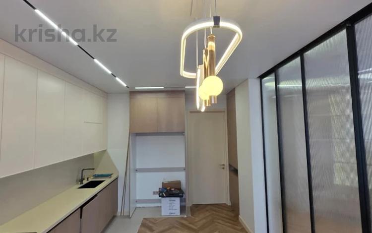 4-комнатная квартира · 160 м² · 7/16 этаж, Аль-Фараби 41 за 265 млн ₸ в Алматы, Бостандыкский р-н — фото 8