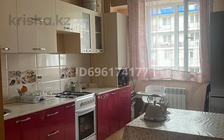 2-комнатная квартира, 56 м², 5/9 этаж помесячно, Асыл Арман 11