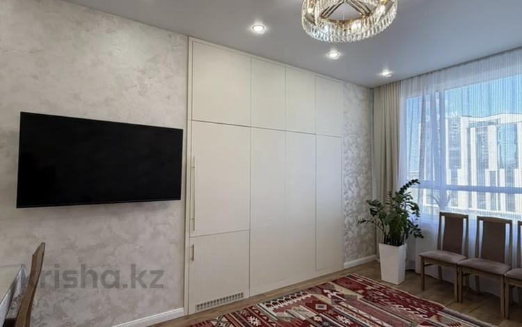 3-комнатная квартира · 83.8 м² · 5/9 этаж, Тауелсиздик — Шарль де Голль за ~ 68 млн ₸ в Астане, Алматы р-н — фото 2