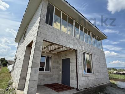 Жеке үй · 4 бөлме · 200 м², Алимусиных 79, бағасы: 200 000 ₸ в Бурабае