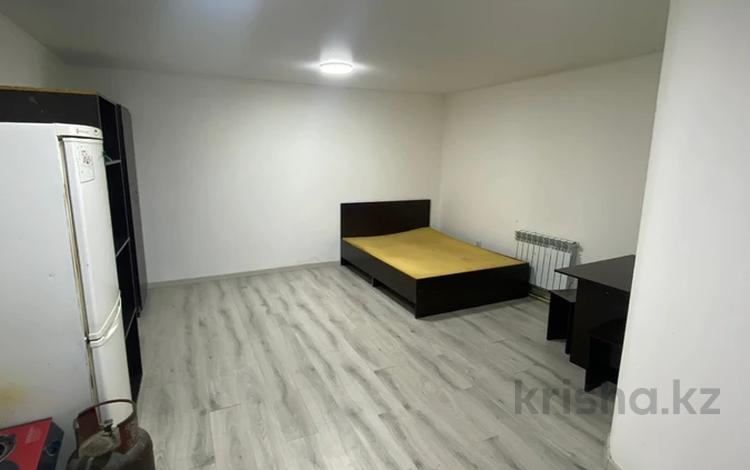 1-комнатная квартира · 35 м² · 1/1 этаж, мкр Думан-2, Суюнбая за 120 000 〒 в Алматы, Медеуский р-н — фото 12