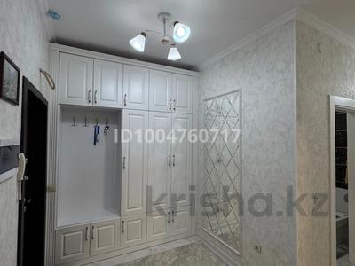 3-бөлмелі пәтер · 85 м² · 8/10 қабат, Куаныша Толеметова 50/22 — Толеметова Утегенова, бағасы: 45 млн ₸ в Шымкенте, Абайский р-н