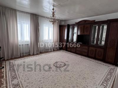 Отдельный дом · 3 комнаты · 120 м² · 8 сот., Толеген Айбергенов 17 за 150 000 ₸ в Атырау