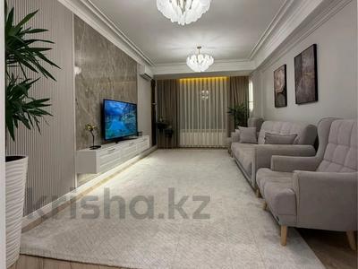 4-бөлмелі пәтер · 150 м² · 9 қабат, Сыганак 52 — Кабанбай батыр, бағасы: 900 000 ₸ в Астане, Есильский р-н