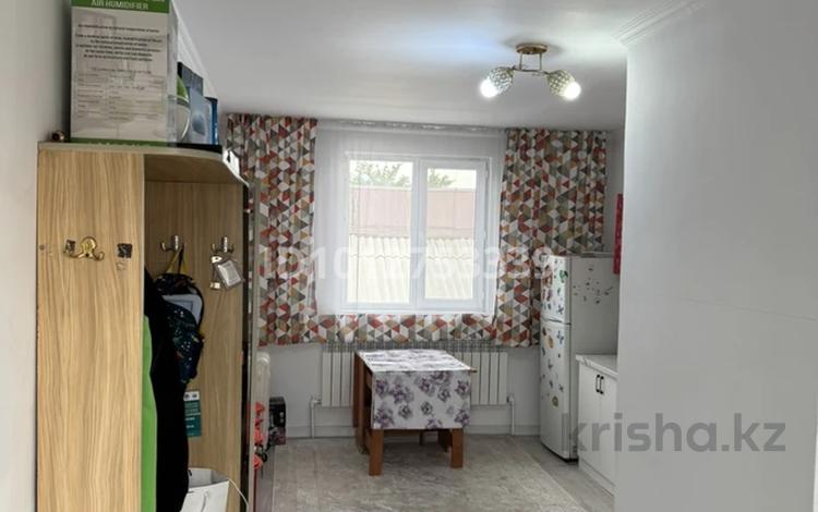 2-комнатная квартира · 35 м² · 2/2 этаж, мкр Шанырак-1 20 — Адрес:Мурагер 20 за 160 000 ₸ в Алматы, Алатауский р-н — фото 2