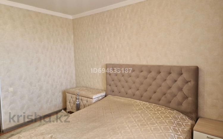 3-комнатная квартира · 65 м² · 9/9 этаж, мкр 8, 101 стрелковой бригады 16 — ТД Алтай за 21.5 млн ₸ в Актобе — фото 26