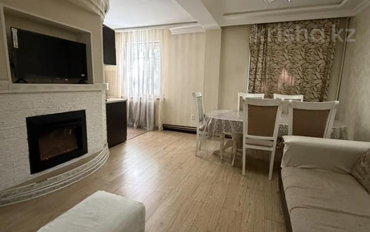 3-комнатная квартира · 60 м² · 1/2 этаж, мкр Новый Город, Жамбыла 179 за 18 000 ₸ в Караганде, Казыбек би р-н — фото 18