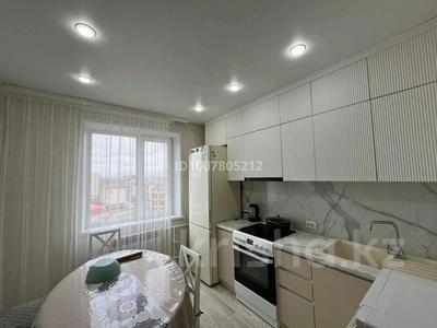 4-бөлмелі пәтер · 84.6 м² · 10/10 қабат, Степной 4 ш/а., мкр Юго-Восток, мкр Степной 4 10 — Остановка Айза, бағасы: 27.5 млн ₸ в Караганде, Казыбек би р-н