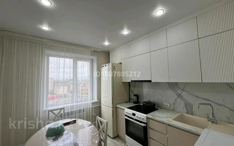 4-бөлмелі пәтер · 84.6 м² · 10/10 қабат, Степной 4 ш/а., мкр Юго-Восток, мкр Степной 4 10 — Остановка Айза, бағасы: 27.5 млн ₸ в Караганде, Казыбек би р-н — фото 2