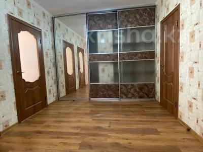2-бөлмелі пәтер · 72 м² · 10/21 қабат, Кенесары 52, бағасы: 30.7 млн ₸ в Астане, р-н Байконур