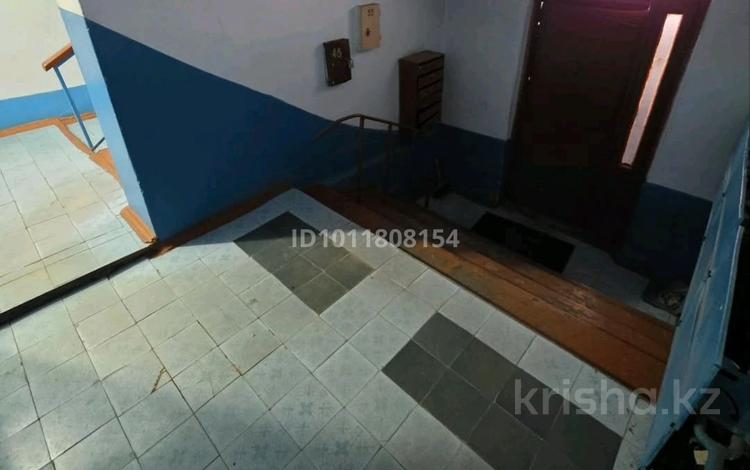 3-бөлмелі пәтер · 60.1 м² · 3/5 қабат, Абылай хана 132, бағасы: 22 млн ₸ в Щучинске — фото 2