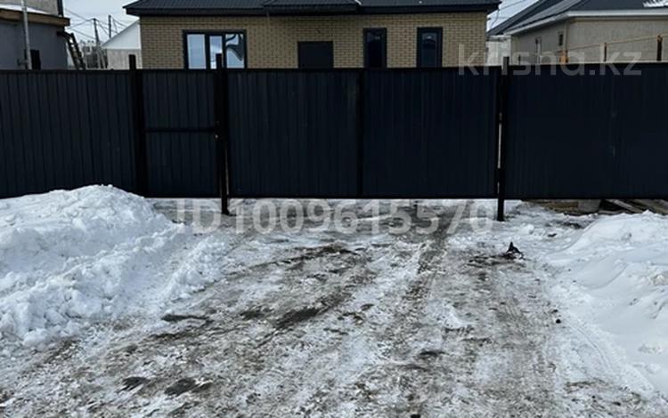 Отдельный дом · 4 комнаты · 125 м² · 4 сот., Бердібек сокпакбаев 19/1 — Ғабит мусірепов за 23.5 млн 〒 в Уральске — фото 2