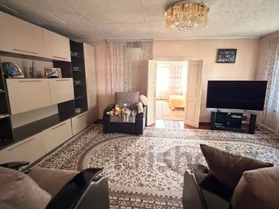 Отдельный дом · 4 комнаты · 85 м² · 5 сот., 1-й микрорайон, Баймагамбетова за 25 млн ₸ в Костанае