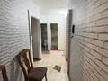 2-комнатная квартира · 54 м² · 4/5 этаж, 15 мкр 3 дом за 10 млн ₸ в Караганде, Алихана Бокейханова р-н — фото 4
