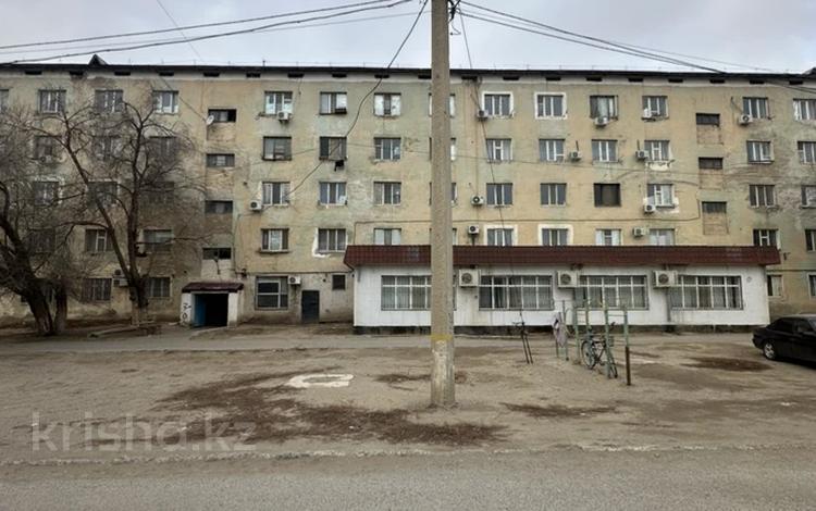 1-комнатная квартира · 40 м² · 2/5 этаж, Бокейхан 74 за 4 млн 〒 в  — фото 2