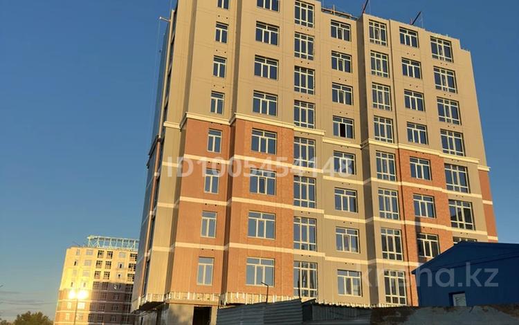 1-комнатная квартира · 51 м² · 7/9 этаж, Жалена Тулепова 17Б за 22 млн 〒 в Атырау — фото 3