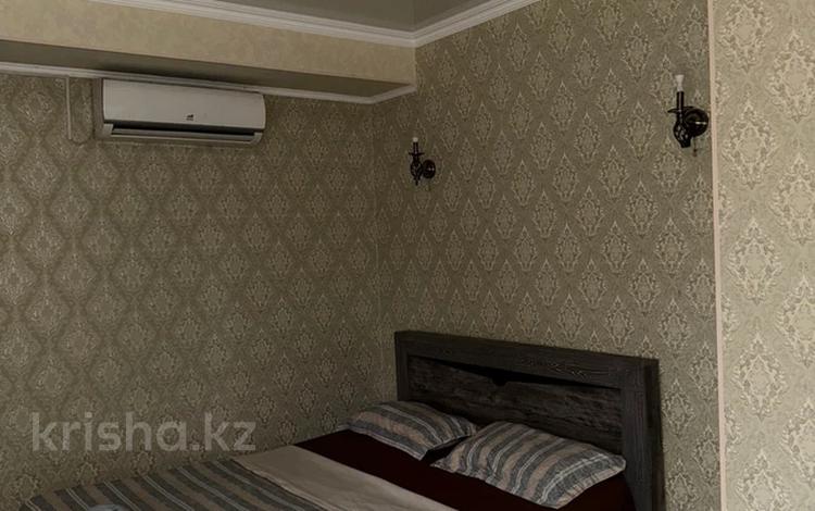 2-бөлмелі пәтер · 50 м² · 1/10 қабат, 8-шағынаудан, Тауке хана 33, бағасы: 12 000 ₸ в Шымкенте, Туран р-н — фото 2