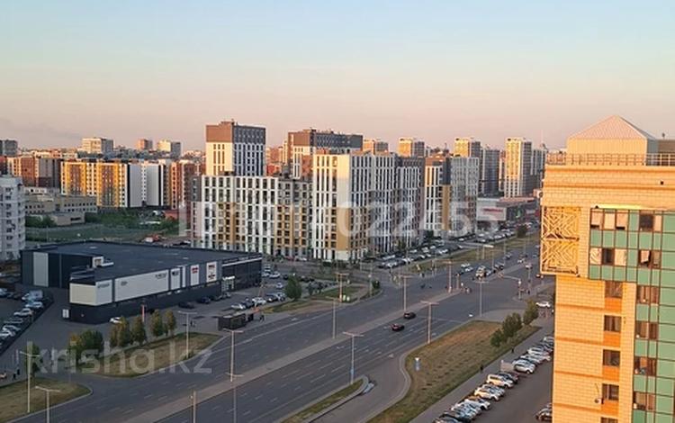 2-комнатная квартира · 67 м² · 13/22 этаж, Чингиз Айтматов 34/1 за 280 000 ₸ в Астане, Нура р-н — фото 2