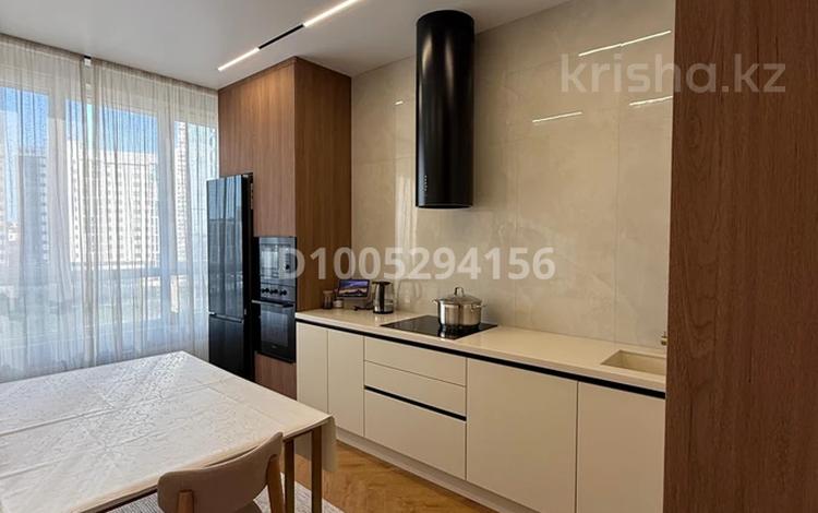 2-комнатная квартира · 67 м² · 5/18 этаж, Мангилик Ел 59 за 600 000 ₸ в Астане, Есильский р-н — фото 2