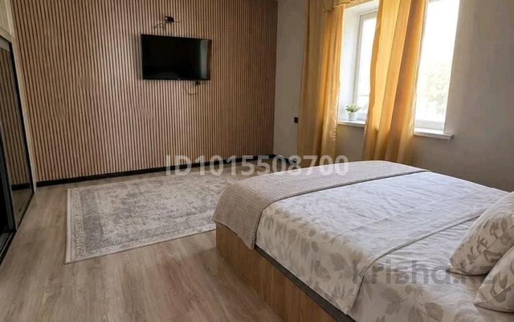 Отдельный дом · 6 комнат · 210 м² · 8 сот., мкр Северо-Запад талапты3 Өткелі 14 — Өтегенов пен Төлеметов көшесі за 80 млн ₸ в Шымкенте, Абайский р-н — фото 2