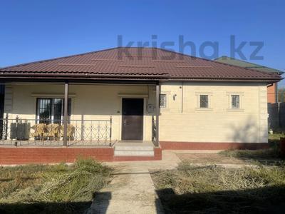 Жеке үй · 4 бөлме · 141.3 м² · 5.4 жүзд., Абдирова 13, бағасы: 58 млн ₸ в Туздыбастау (Калинино)